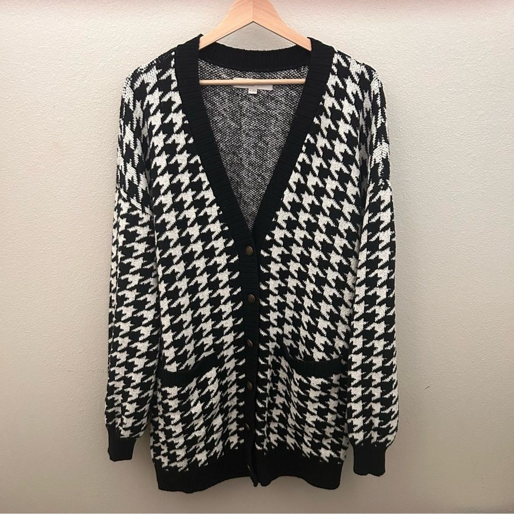 LOFT Black and‎ White Houndstooth Oversized Knit Cardigan Medium